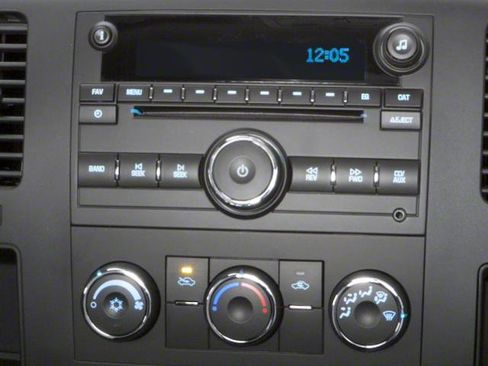 Used 2010 Chevrolet Silverado 2500 W/T image 7