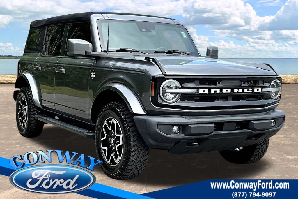 Used 2023 Ford Bronco Outer Banks AWD/4WD image 1