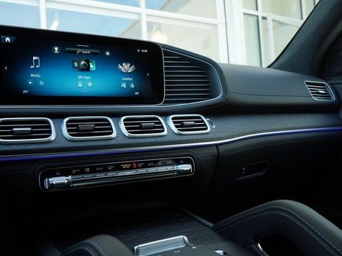 New 2026 Mercedes-Benz GLE 63 AMG S image 22