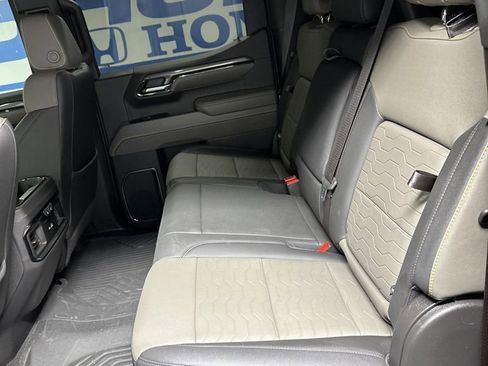 Used 2023 Chevrolet Silverado 1500 ZR2 w/ ZR2 Bison Edition image 19