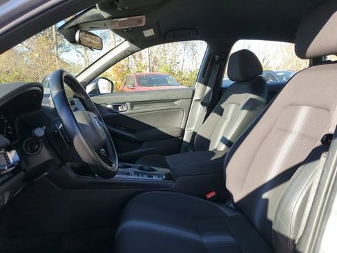 Used 2022 Honda Civic Sport image 11