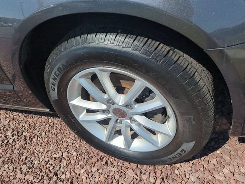 Used 2019 Dodge Grand Caravan SXT FWD image 10