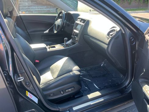 Used 2009 Lexus IS 250 AWD image 29