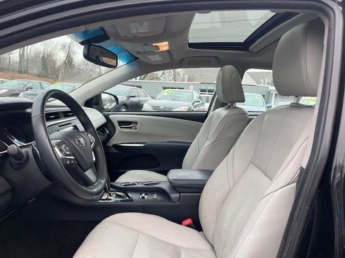 Used 2014 Toyota Avalon XLE Touring image 5