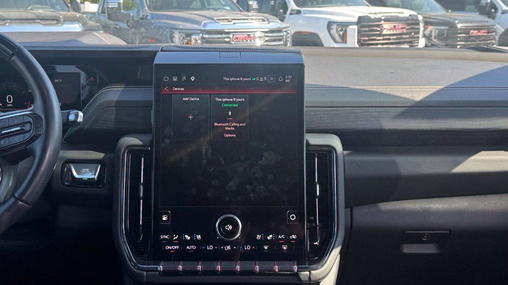 Used 2025 GMC Yukon XL AT4 Ultimate w/ LPO, Floor Liner Package AWD/4WD image 20