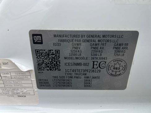 Used 2023 GMC Sierra 3500 SLE w/ SLE Convenience Package AWD/4WD image 46