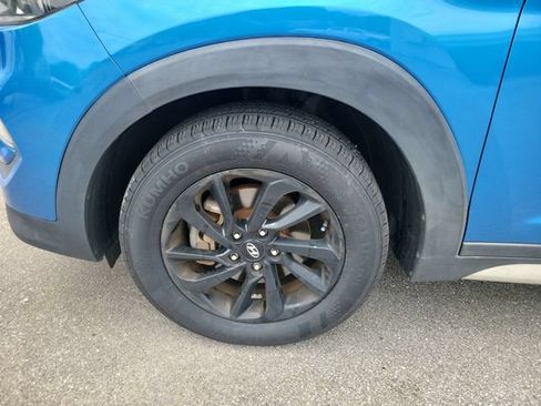 Used 2018 Hyundai Tucson SEL AWD/4WD image 3