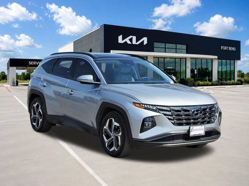 Used 2024 Hyundai Tucson Limited FWD image 3