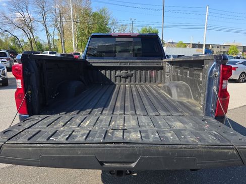 Used 2022 Chevrolet Silverado 2500 LT w/ Convenience Package AWD/4WD image 13