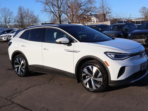 Used 2022 Volkswagen ID.4 Pro S w/ Gradient Package image 4