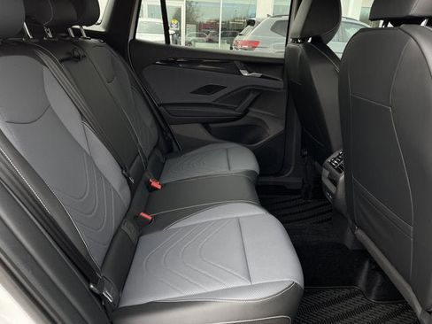 New 2026 Volkswagen Tiguan SE R-Line image 31