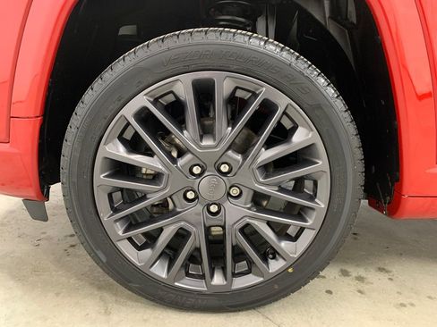 Used 2022 Jeep Compass Limited image 2