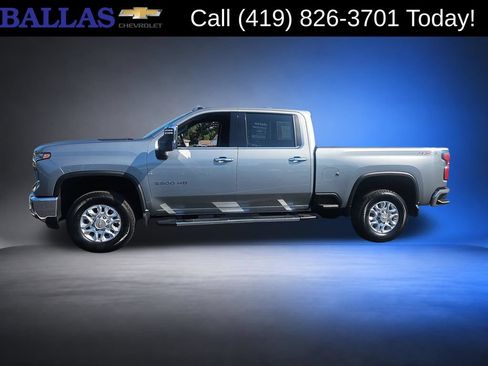 Certified 2025 Chevrolet Silverado 2500 LTZ w/ LTZ Convenience Package AWD/4WD image 2