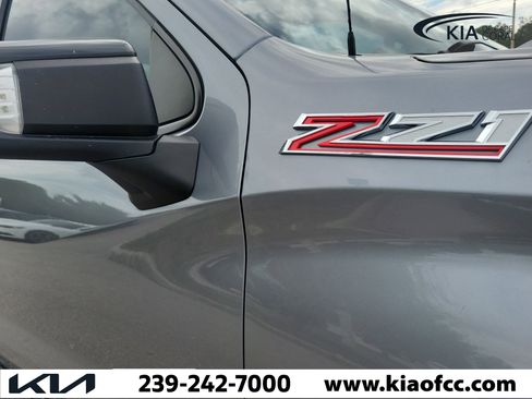 Used 2021 Chevrolet Silverado 1500 LT Trail Boss AWD/4WD image 9