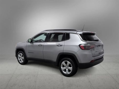 Certified 2021 Jeep Compass Latitude w/ Convenience Group image 6