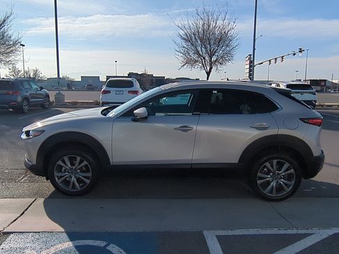 Used 2024 MAZDA CX-30 AWD 2.5 S w/ Premium Package image 10