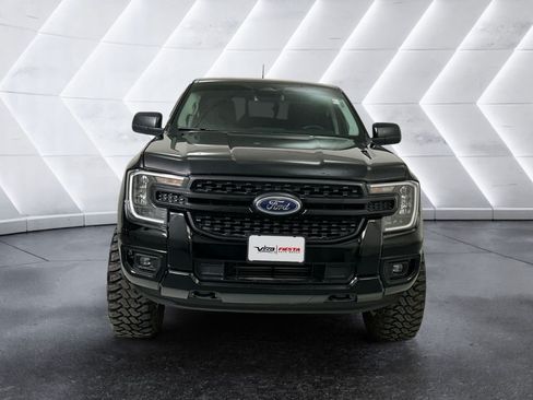 Used 2024 Ford Ranger XLT w/ Trailer Tow Package AWD/4WD image 2