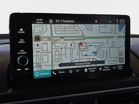 Certified 2025 Honda Pilot Touring image 22
