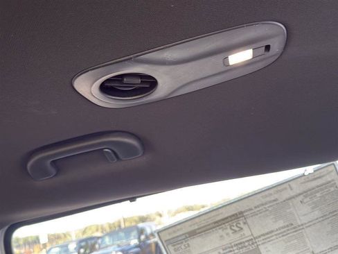 New 2026 Chrysler Pacifica Select image 27