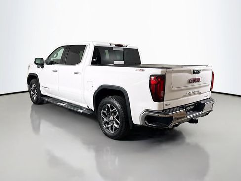 Used 2023 GMC Sierra 1500 SLT w/ SLT Premium Plus Package image 5