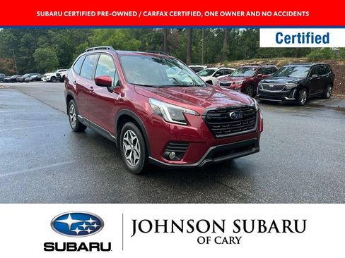Certified 2023 Subaru Forester Premium AWD/4WD image 1