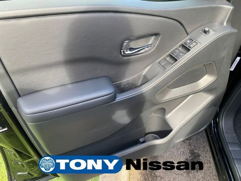 New 2026 Nissan Frontier SV w/ SV Convenience Package image 13