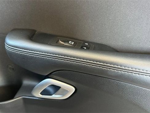 Used 2023 Dodge Challenger GT w/ Blacktop Package image 21