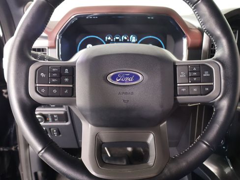 Used 2021 Ford F150 Lariat w/ Equipment Group 502A High AWD/4WD image 3