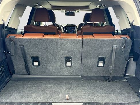 Used 2023 Subaru Ascent Touring image 28