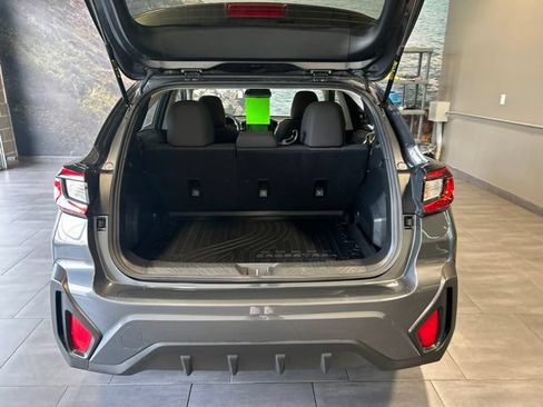 Used 2024 Subaru Crosstrek 2.0i Premium AWD/4WD image 30