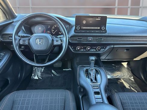 Used 2025 Honda HR-V Sport image 13