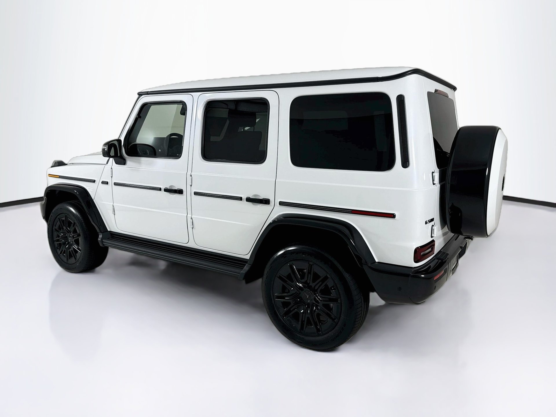 New 2027 Mercedes-Benz G 580 e image 6
