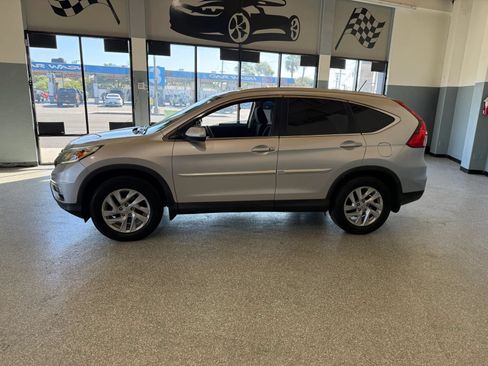 Used 2015 Honda CR-V EX image 4