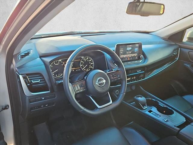 Used 2023 Nissan Rogue SL FWD image 10