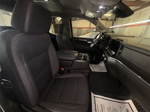 Used 2023 GMC Sierra 1500 Elevation image 14