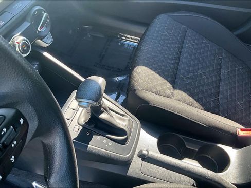 Used 2023 Kia Rio S FWD image 16