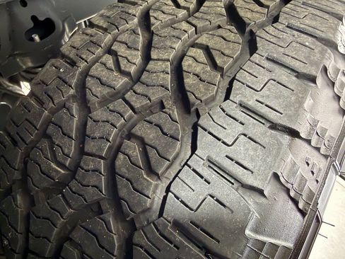 Used 2025 Ford Ranger XLT w/ Advanced Towing Package image 48