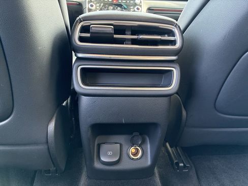 Used 2025 Genesis GV80 2.5T Standard image 16