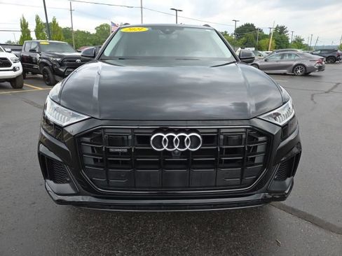 Used 2021 Audi Q8 Prestige w/ Prestige Package AWD/4WD image 2