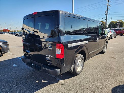 Used 2017 Nissan NV 3500 S w/ Power Package image 4