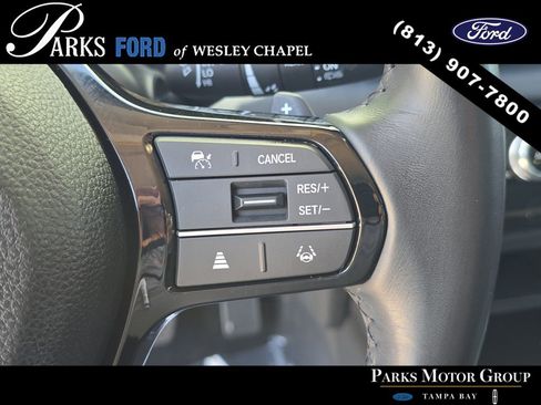 Used 2023 Honda Pilot Touring image 32