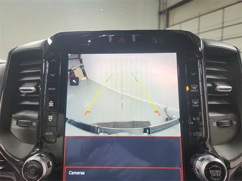 Used 2023 RAM 1500 Limited image 29