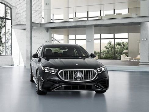 New 2026 Mercedes-Benz E 53 AMG e 4MATIC Sedan image 8