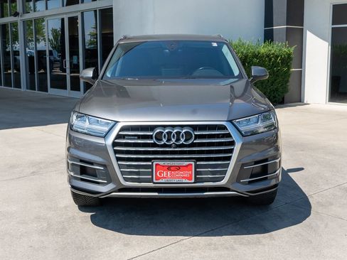Used 2019 Audi Q7 2.0T Premium Plus w/ Premium Plus Package AWD/4WD image 2