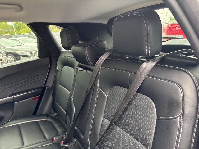 Used 2025 Ford Escape Platinum AWD/4WD image 21