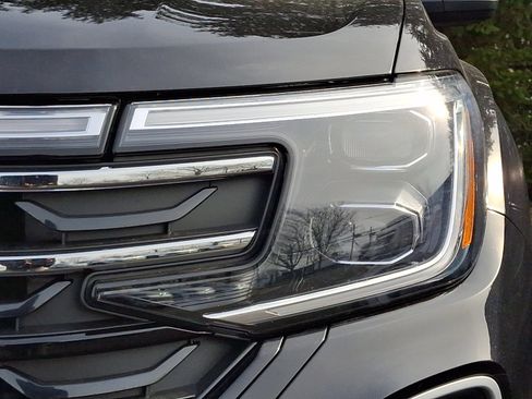 New 2026 Volkswagen Atlas Peak Edition image 4