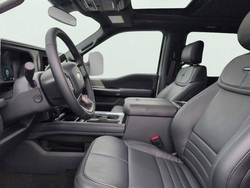 New 2026 Ford F250 Platinum w/ FX4 Off-Road Package image 7