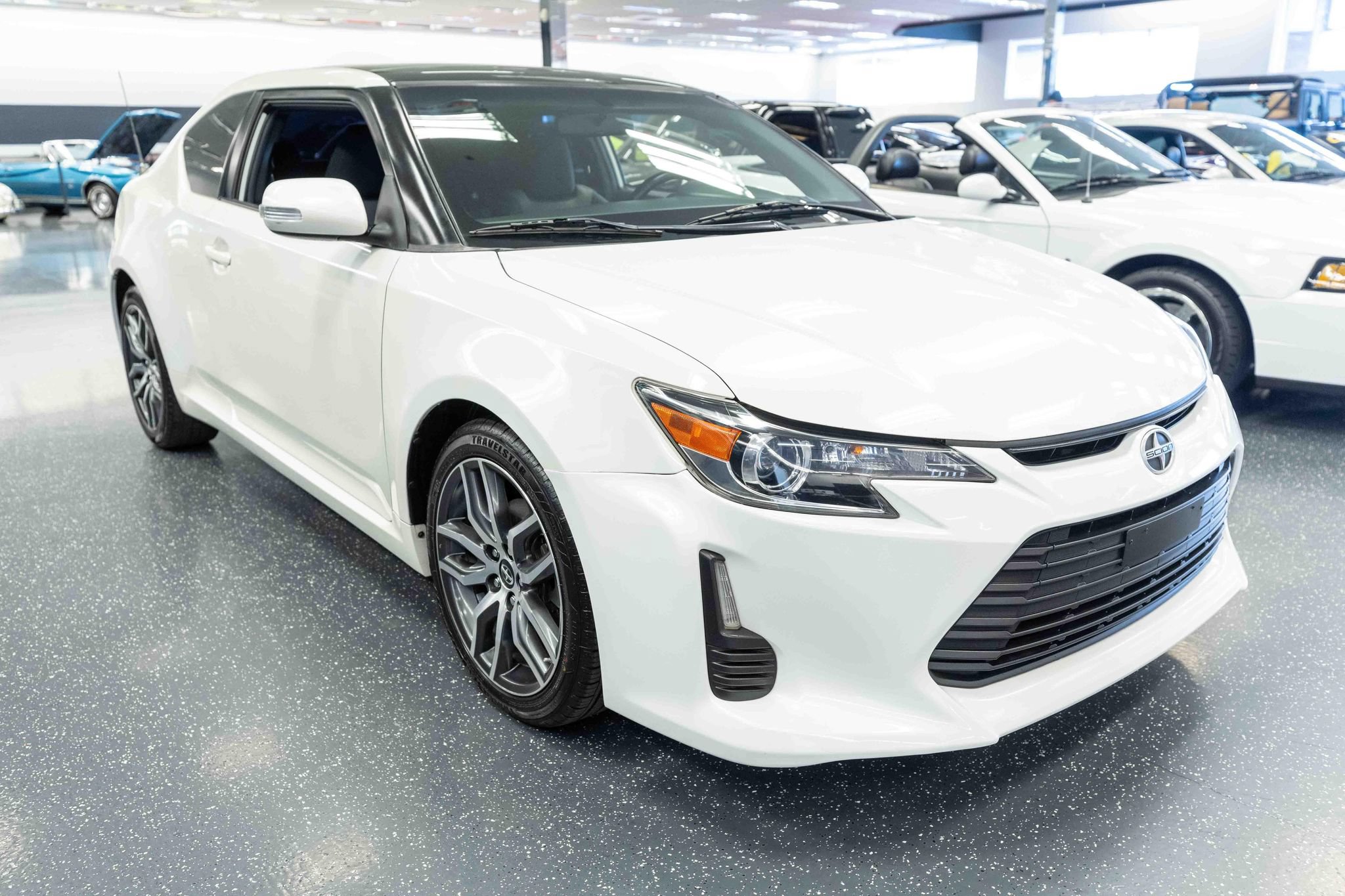 Used 2016 Scion tC FWD image 3