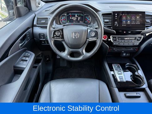 Used 2022 Honda Pilot Touring image 35