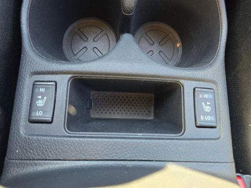 Used 2019 Nissan Rogue S image 30